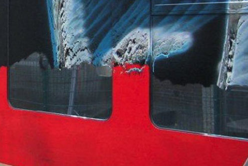 Schonende und rückstandslose Reinigung von Metall-, Beton- oder Steinoberflächen